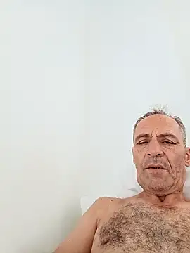 Snapshot of Meliwem12 chatting on October 24, 2025, 10:03 am Meliwem12 online show from October 24, 2025, 10:03 am