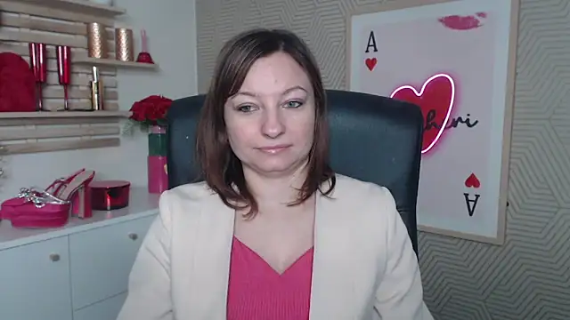 angelaSamt online show from February 19, 2026, 6:32 am