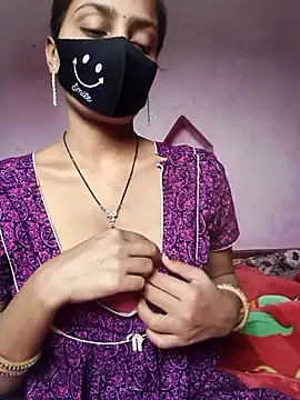 Snapshot of posewith chatting on February 20, 2026, 8:16 am posewith online show from February 20, 2026, 8:16 am