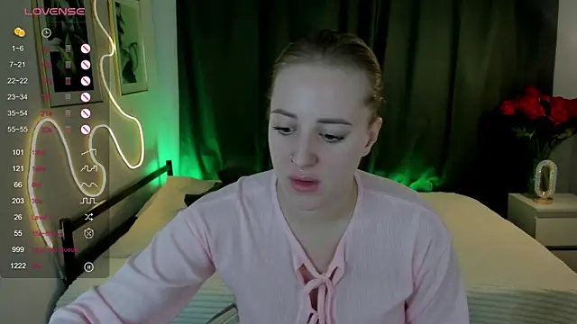 Alice Cire online show from November 22, 2025, 3:00 pm