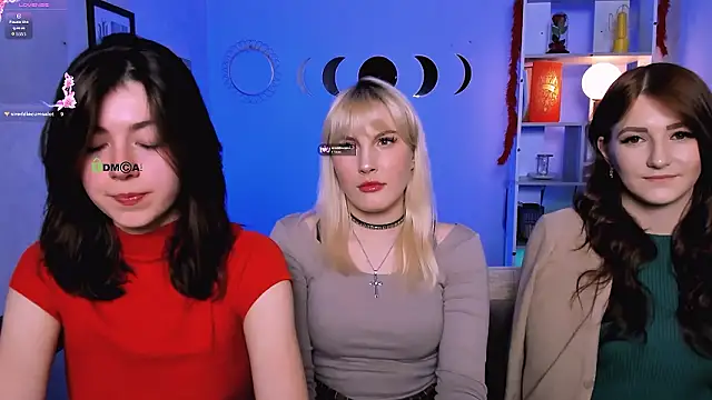 kitniss dreamy online show from March 22, 2026, 8:32 pm