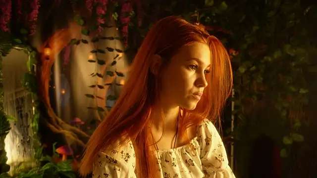 Snapshot of eliz_gallen chatting on October 12, 2025, 4:30 pm eliz gallen online show from October 12, 2025, 4:30 pm