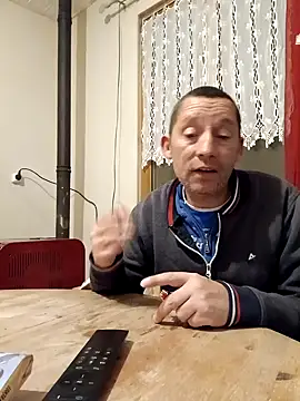 frederic198 online show from October 27, 2025, 8:32 pm