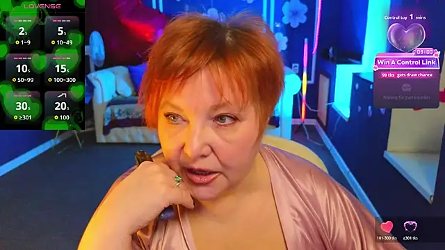 Kira Kenett online show from March 16, 2026, 8:33 pm