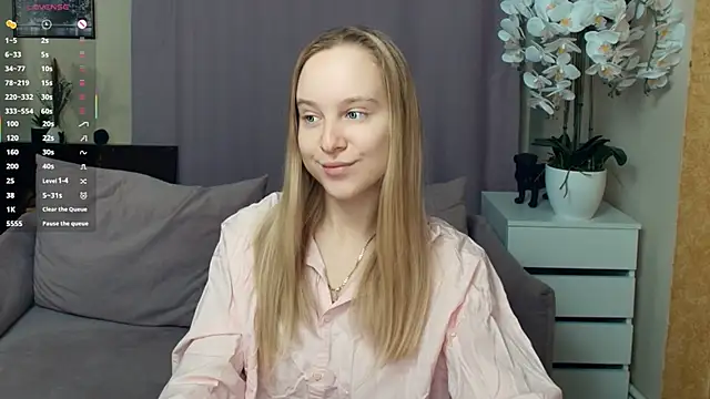 SoonMoor online show from January 8, 2026, 7:09 pm