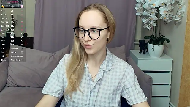 SoonMoor online show from January 17, 2026, 7:06 pm