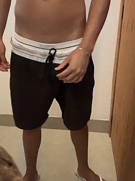 Snapshot of oconnnel chatting on October 4, 2025, 8:32 pm oconnnel online show from October 4, 2025, 8:32 pm