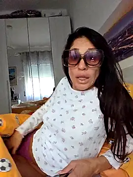 Snapshot of sexy7883 chatting on November 6, 2025, 6:50 am sexy7883 online show from November 6, 2025, 6:50 am