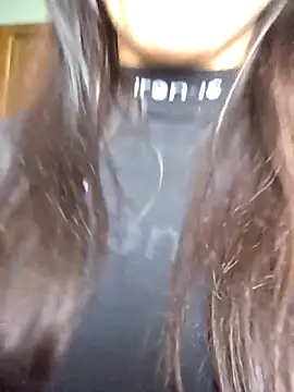 Snapshot of sexy7883 chatting on November 29, 2025, 11:32 am sexy7883 online show from November 29, 2025, 11:32 am