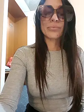 Snapshot of sexy7883 chatting on November 25, 2025, 9:48 pm sexy7883 online show from November 25, 2025, 9:48 pm