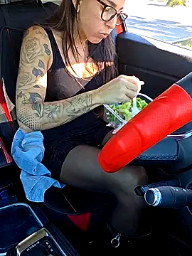 Snapshot of sexy7883 chatting on November 4, 2025, 1:04 pm sexy7883 online show from November 4, 2025, 1:04 pm