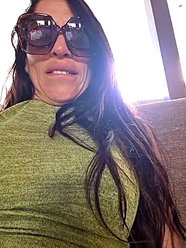 Snapshot of sexy7883 chatting on December 4, 2025, 9:08 am sexy7883 online show from December 4, 2025, 9:08 am