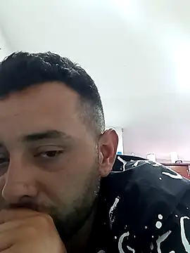 Snapshot of angelitocalientico chatting on April 20, 2026, 7:26 pm angelitocalientico online show from April 20, 2026, 7:26 pm