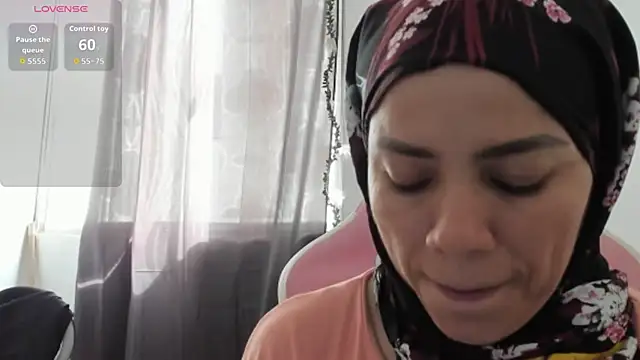 dalila kemur online show from December 5, 2025, 5:11 pm