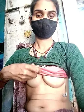 Snapshot of Nishaa_ji chatting on October 18, 2025, 9:00 am Nishaa ji online show from October 18, 2025, 9:00 am