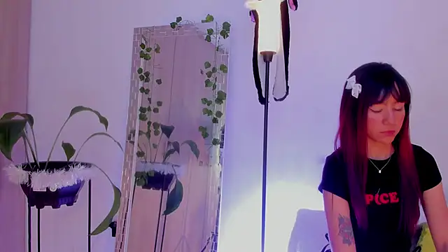 Genesiissss online show from October 4, 2025, 3:08 am