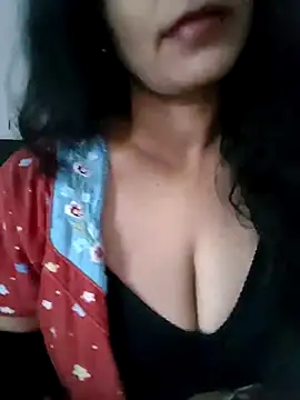 Deepa Sharma143 online show from November 13, 2025, 1:42 am