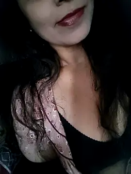 Deepa Sharma143 online show from November 9, 2025, 1:53 am