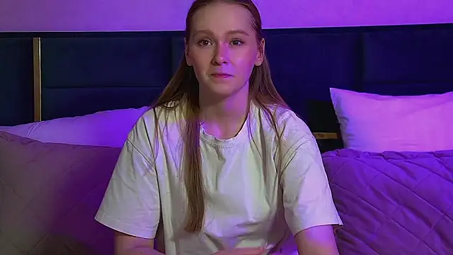 Snapshot of AgataFoxley chatting on February 20, 2026, 6:32 pm AgataFoxley online show from February 20, 2026, 6:32 pm