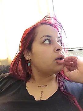 Snapshot of SkarlettArslan- chatting on September 24, 2025, 2:01 pm SkarlettArslan- online show from September 24, 2025, 2:01 pm