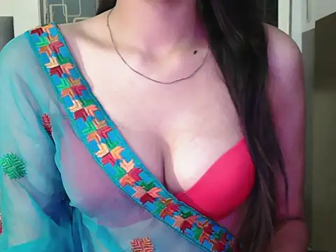 cute seemu online show from July 16, 2026, 3:20 pm