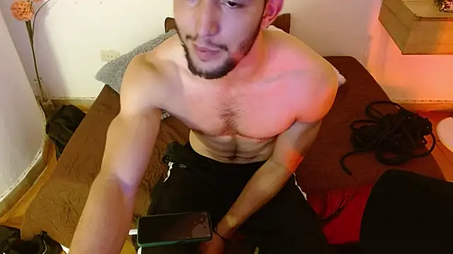 Snapshot of Zyon_benet1 chatting on September 12, 2025, 1:22 pm Zyon benet1 online show from September 12, 2025, 1:22 pm