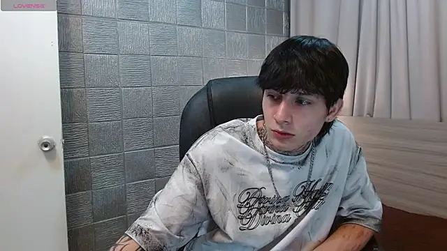 Iantwink18 online show from January 9, 2026, 6:20 am