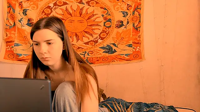 AliceCUNTach online show from March 19, 2026, 5:07 am