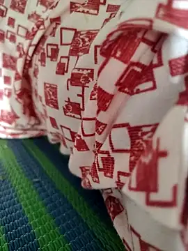 Hot lali 555 online show from February 25, 2026, 6:57 am