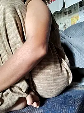 Hot lali 555 online show from November 2, 2025, 3:22 am