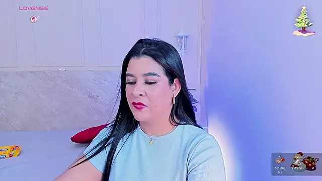 TianaGlow26 online show from November 28, 2025, 7:36 pm