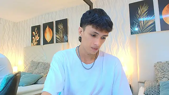 Lean Portman online show from March 13, 2026, 8:25 pm