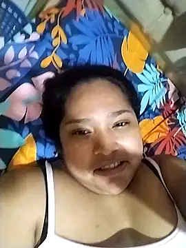 Angelly ricura online show from November 22, 2025, 1:43 pm