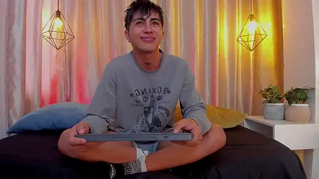 arion sherwind online show from September 8, 2025, 7:13 pm