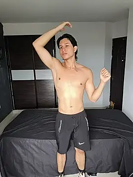 TeddyBear 07 online show from December 2, 2025, 12:40 pm