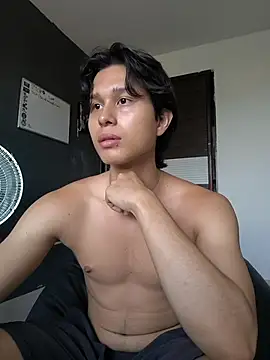 TeddyBear 07 online show from November 15, 2025, 11:47 am