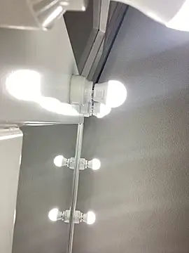 Adele Pinkk online show from December 16, 2025, 11:14 am