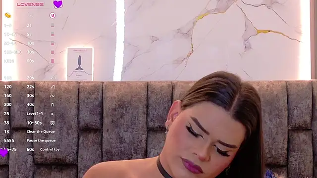 Ava Cristi online show from November 1, 2025, 3:50 pm