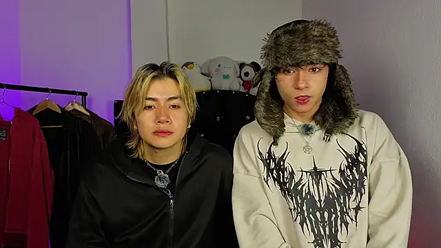 Vamps Lovers online show from September 12, 2025, 10:37 am