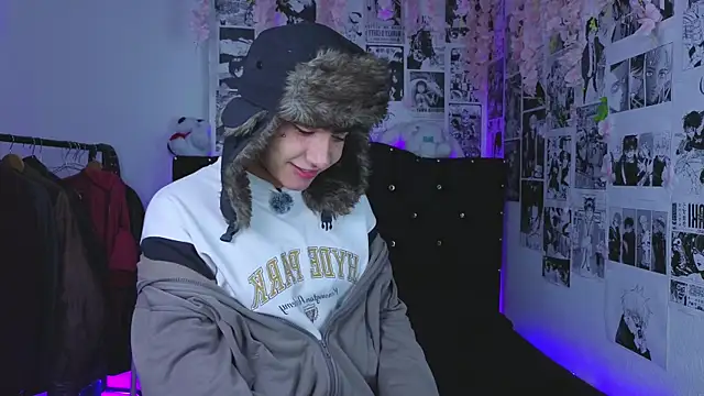 Vamps Lovers online show from September 20, 2025, 1:38 pm