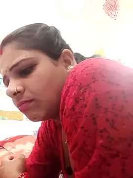 Snapshot of Rani_sahiba chatting on April 1, 2026, 7:53 am Rani sahiba online show from April 1, 2026, 7:53 am