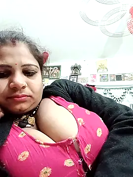Snapshot of Rani_sahiba chatting on January 7, 2026, 7:52 pm Rani sahiba online show from January 7, 2026, 7:52 pm