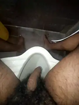 mommylover5 online show from November 9, 2025, 5:33 am