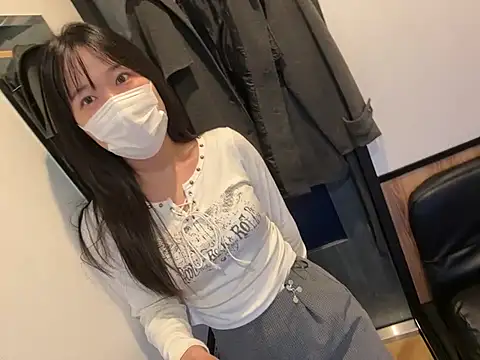 hikiwarinatto xoxo online show from January 18, 2026, 1:09 am