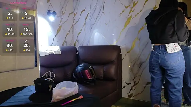 Olivia11  online show from March 25, 2026, 12:59 pm