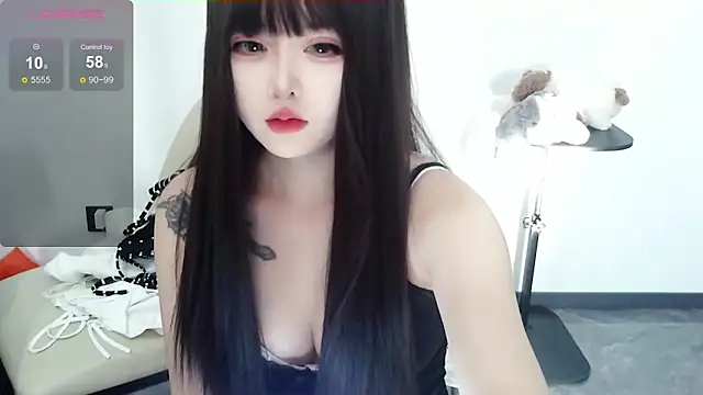 -caicai online show from December 20, 2025, 3:31 am