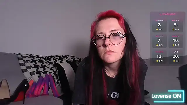 Snapshot of Harley-Moon chatting on November 22, 2025, 11:14 pm Harley-Moon online show from November 22, 2025, 11:14 pm