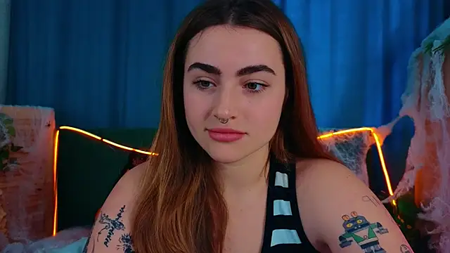Snapshot of EllaParker chatting on October 23, 2025, 7:18 am EllaParker online show from October 23, 2025, 7:18 am