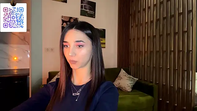 LinaMour online show from February 12, 2026, 10:42 pm