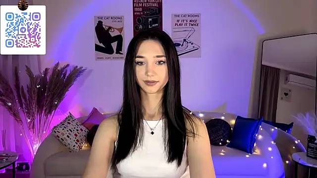 Snapshot of LinaMour chatting on July 2, 2026, 10:38 pm LinaMour online show from July 2, 2026, 10:38 pm